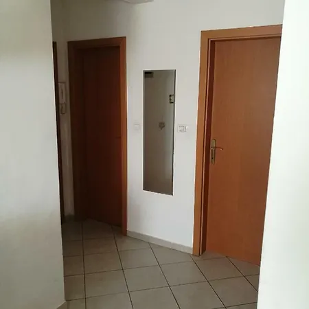 Daire Apartman Paola